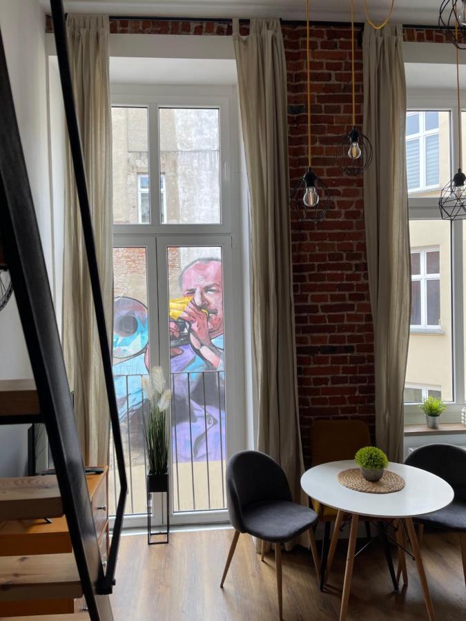 Appartement Urokliwy Loft W Ncl Kamienica Vabank 34 à Łódź Extérieur photo
