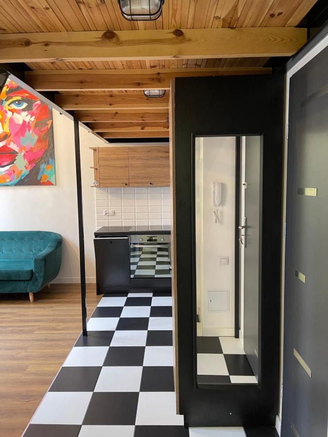 Appartement Urokliwy Loft W Ncl Kamienica Vabank 34 à Łódź Extérieur photo